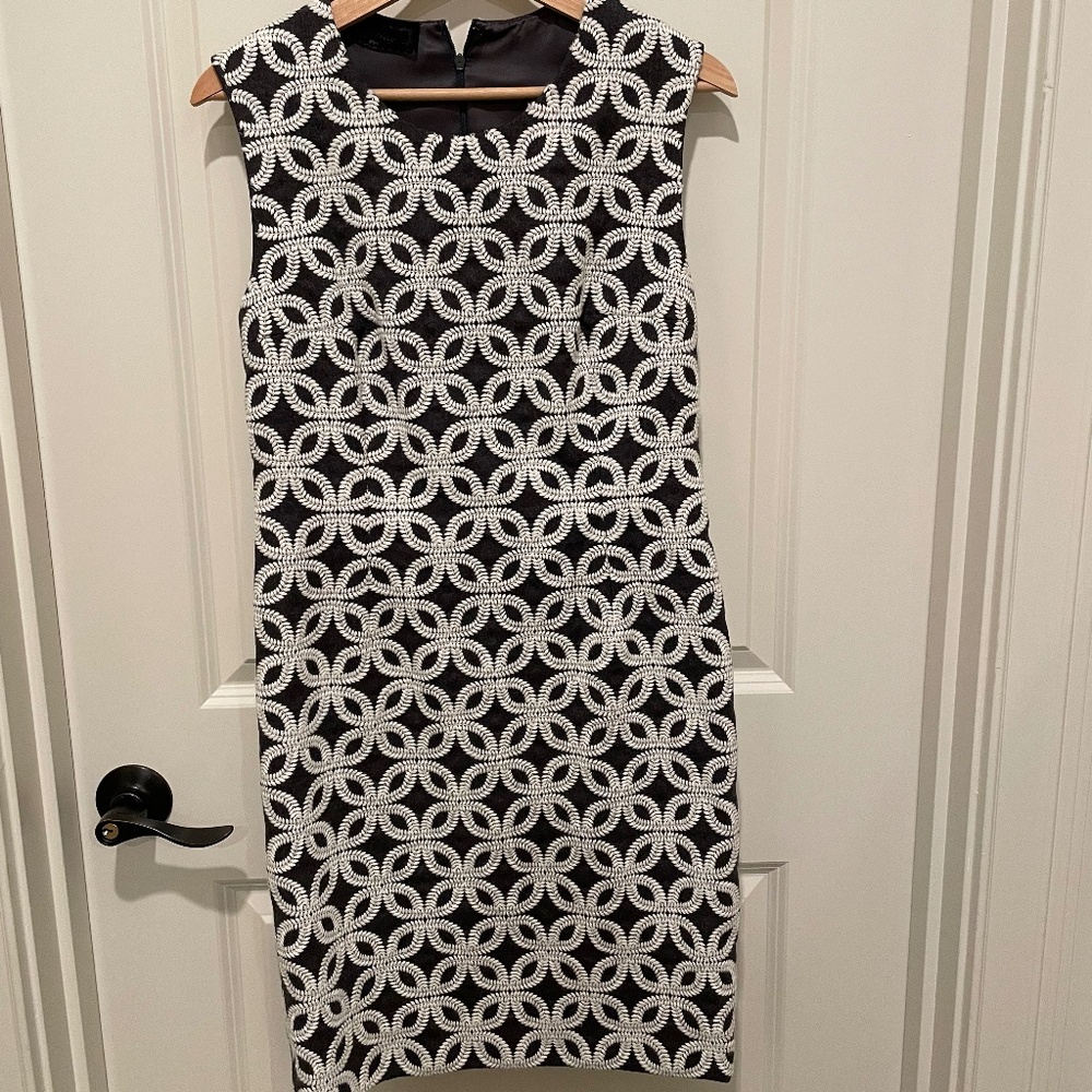 Peggy Jennings Navy and Cream Sheath Dress Small Lined Beautiful Classy